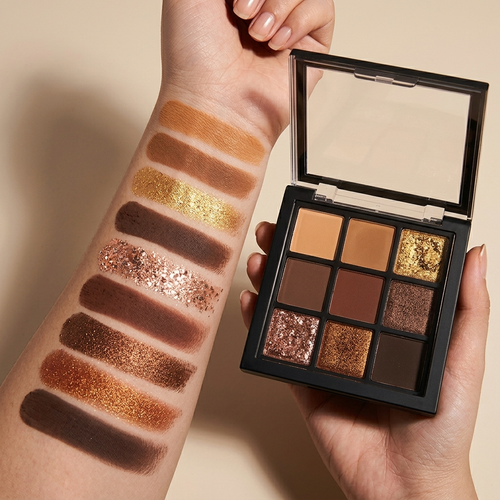 9 Colors Eyeshadow Palette Earth Color Tone Light Makeup